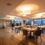 Hotel Jarzebata