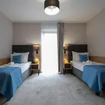 Hotel Jarzebata 3*