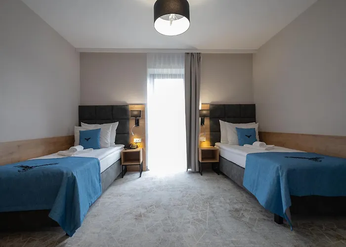 Hotel Jarzebata 3*